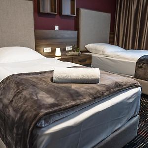 Deluxe Zimmer mit zwei Einzelbetten