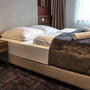 Deluxe Zimmer mit Kingsize-Bett